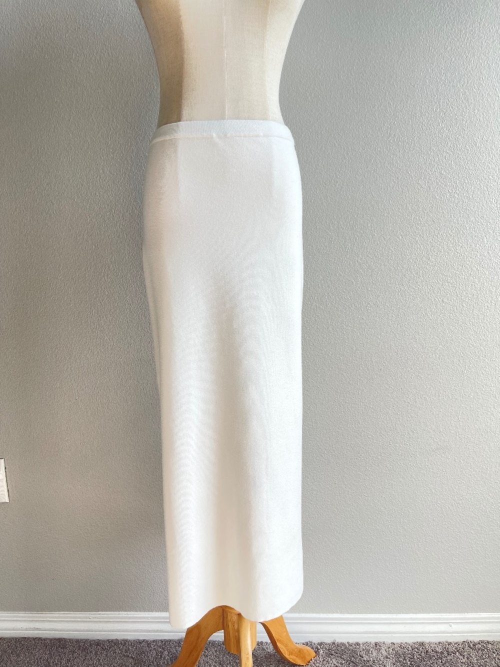 Mango Cream White Knit Maxi Skirt NWT Size L Quiet Luxury